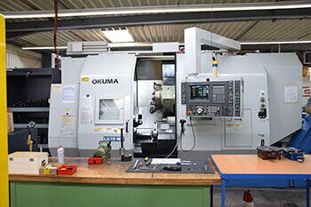 Zerspanungstechnik Drehtechnik, Frästechnik, CNC-Anwendungstechnik
